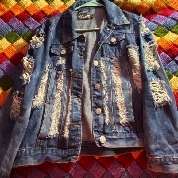 Jean jacket - Picture 2 of 2